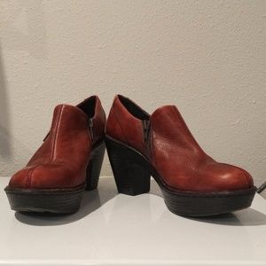 Born distressed red leather zippered ankle booties